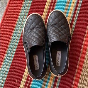 Steve Madden 7.5 women’s flats